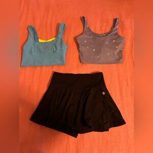 POPFLEX Women’s lot of 3 skort and 2 sport bras size M